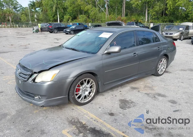 4T1BK36B06U143332: 44109371