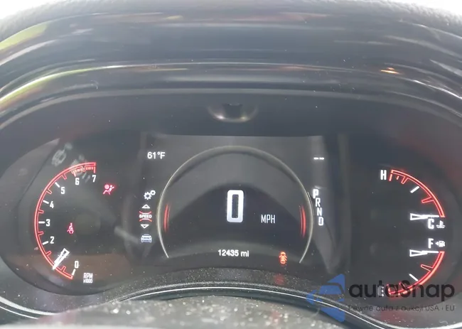 1C4SDJFT9PC638020: 44109398