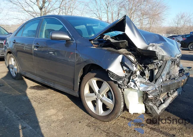 4T1BF3EK8BU665822: 44109403