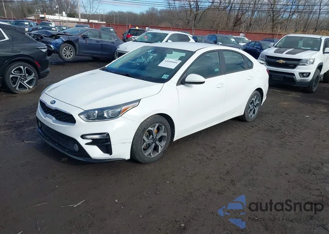 3KPF24AD0ME268105: 44109404