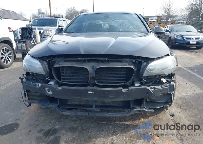 WBAFR7C58CC812937: 44109483