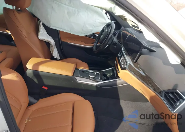 3MW89FF09P8D04928: 44110509