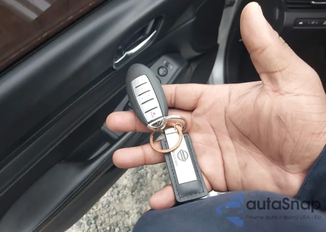 1N4BL4BV4LC125088: 44110593