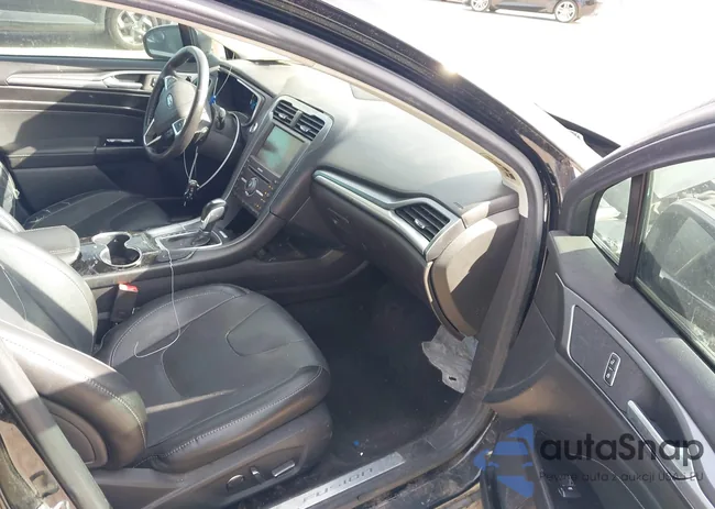 3FA6P0K99GR131154: 44110631