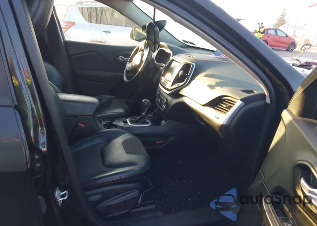 1C4PJMBS5GW102595: 44110644