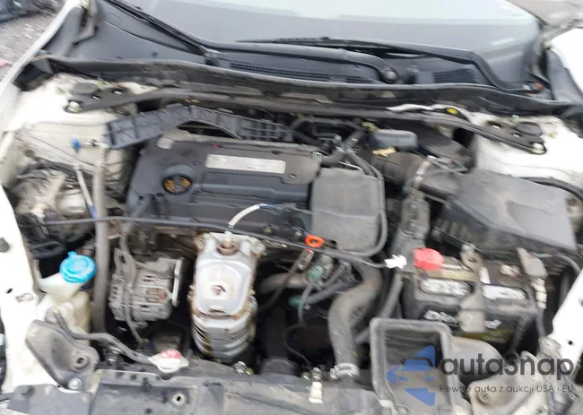 1HGCR2F52EA001185: 44110702