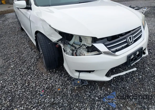 1HGCR2F52EA001185: 44110702