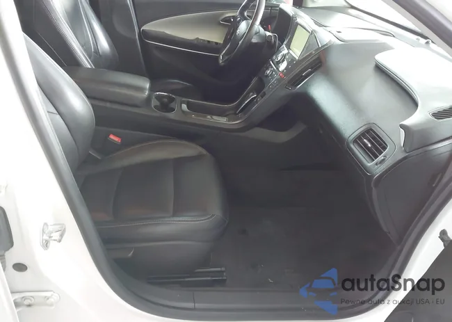 1G1RB6E46FU123540: 44110704