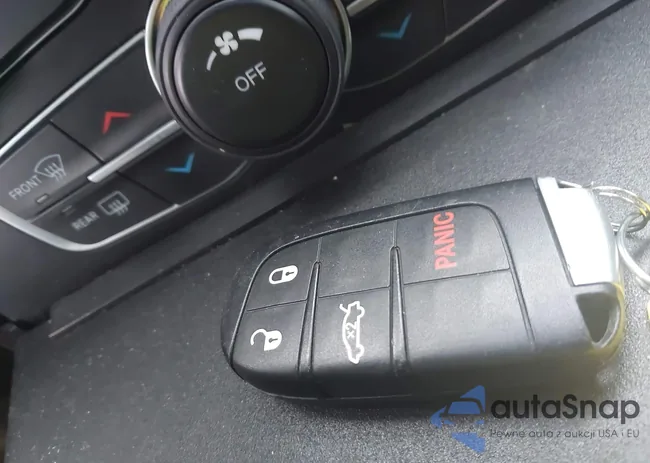 2C3CDXAT3GH223324: 44110740