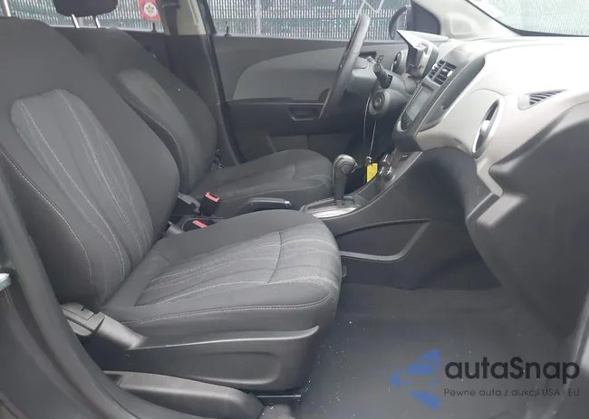 1G1JC5SH9F4114410: 44110768