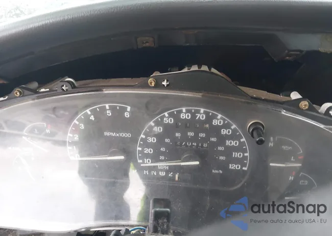 1FTYR10U52PA16657: 44110769