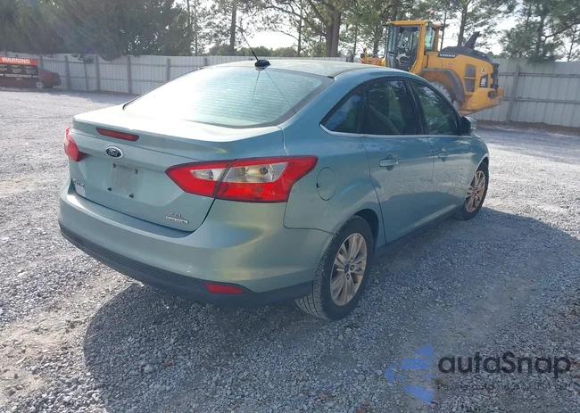 1FAHP3H23CL444746: 44110784