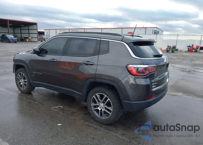 3C4NJDBB3JT479902: 44110818