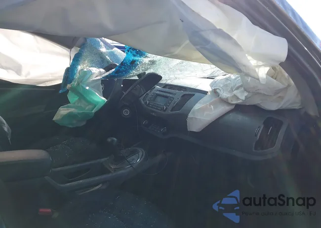 KNDPBCAC9F7678944: 44110887