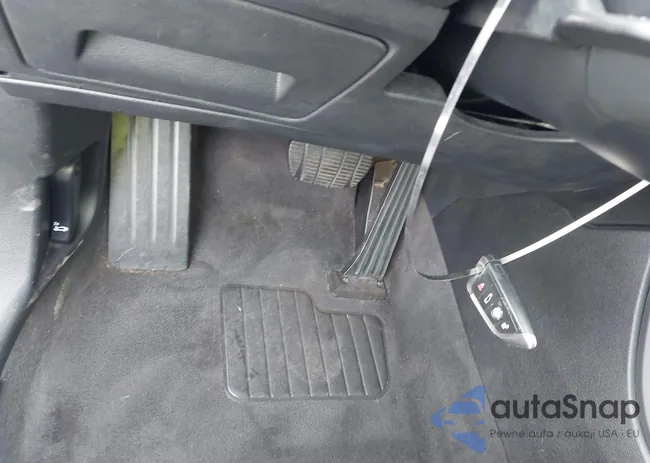 WBXHU7C32H5H37520: 44110920