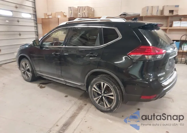 JN8AT2MV8HW025612: 44110981