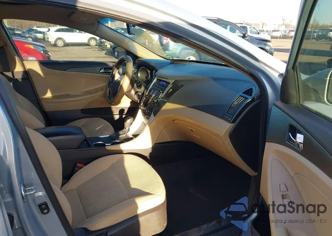 5NPEB4AC5BH161403: 44110986