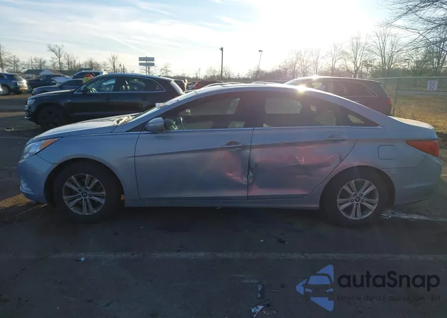 5NPEB4AC5BH161403: 44110986