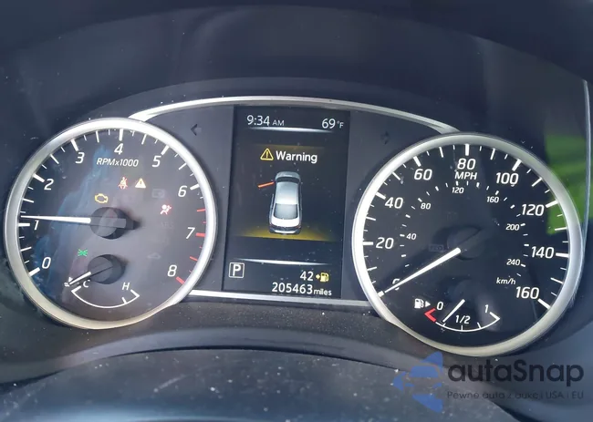 3N1AB7AP3HL652082: 44110995