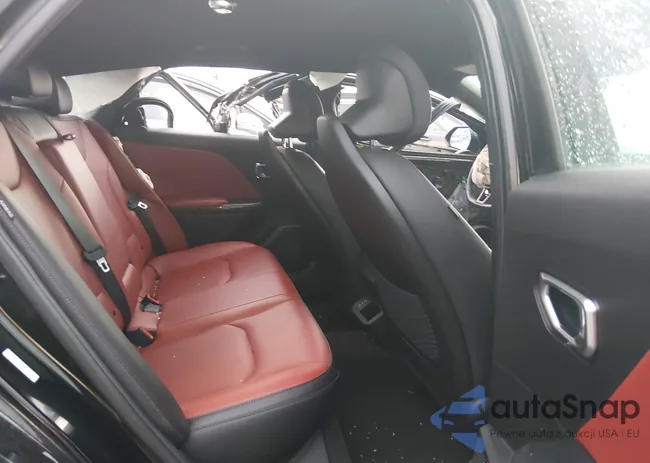 3KPFW4DE7SE188807: 44111026