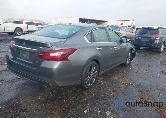 1N4AL3AP7JC274083: 44111037