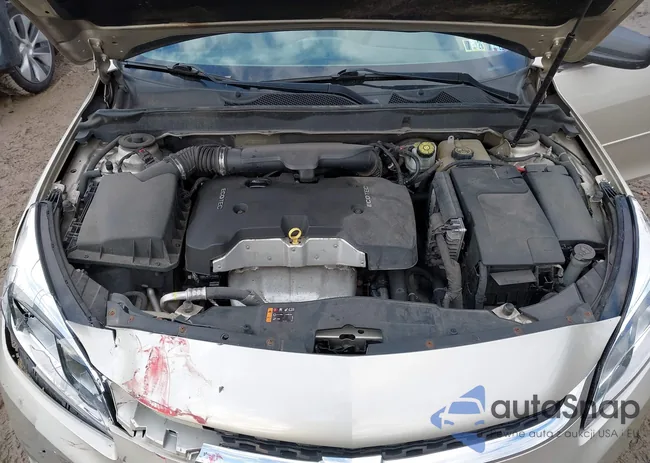 1G11B5SL0FF241574: 44111069