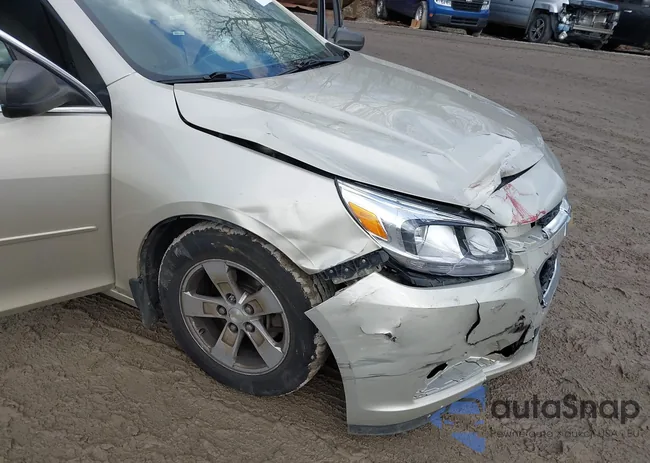 1G11B5SL0FF241574: 44111069