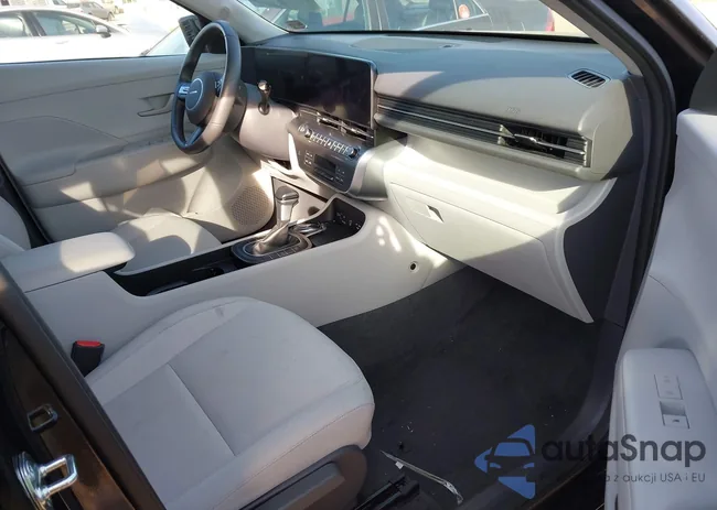 KM8HBCAB3SU291938: 44110335