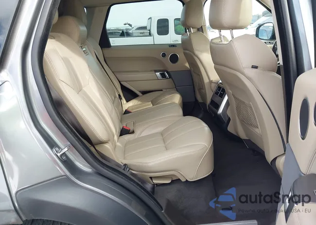 SALWR2FV0HA174938: 44110471