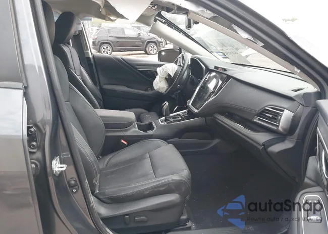 4S3BWAN63R3027005: 44111505