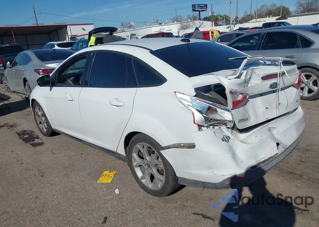 1FADP3F22EL317118: 44111507