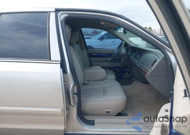 2MEFM75V26X616707: 44111508