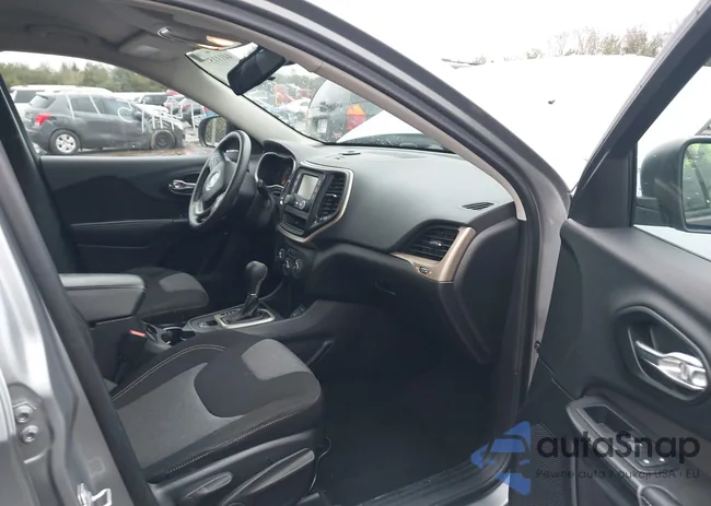 1C4PJLAB5EW249153: 44111577