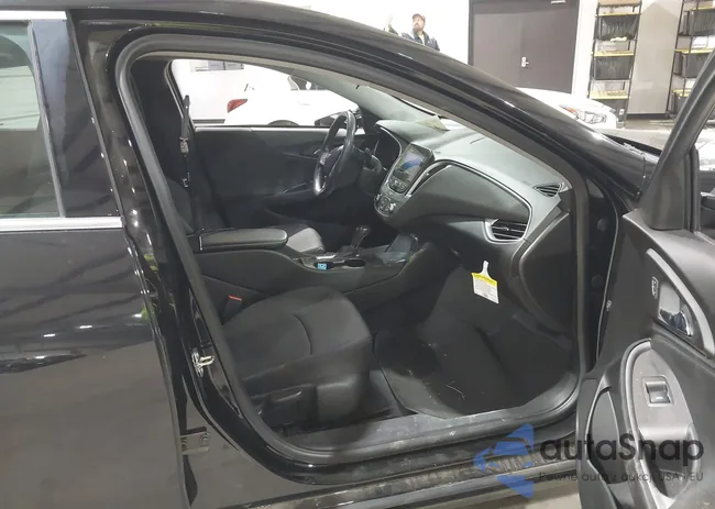 1G1ZG5STXKF194228: 44111584