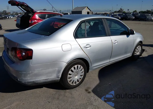 3VWJZ71K69M059757: 44111653