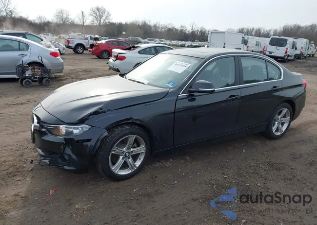 WBA3B3G52FNR86845: 44111698