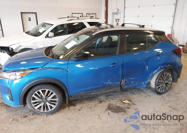 3N1CP5CV6NL480975: 44111701