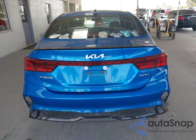 3KPF54AD5PE652425: 44111703