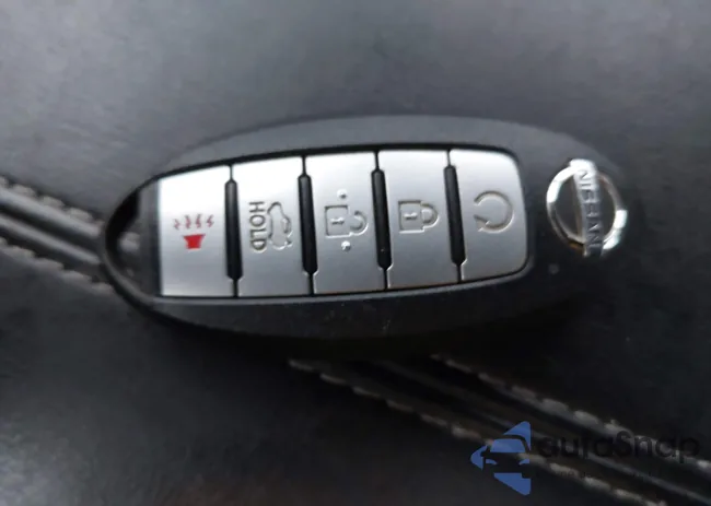 1N4BL4DW2KN302374: 44111704