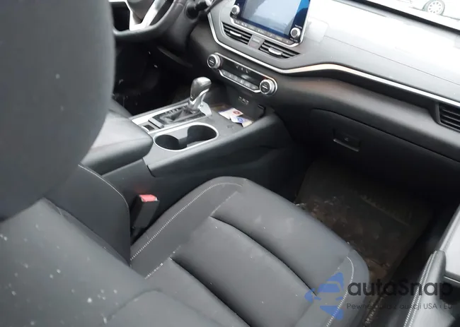 1N4BL4DW2KN302374: 44111704