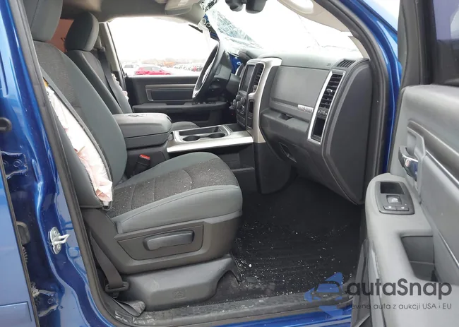 1C6RR6LT8HS501005: 44111724