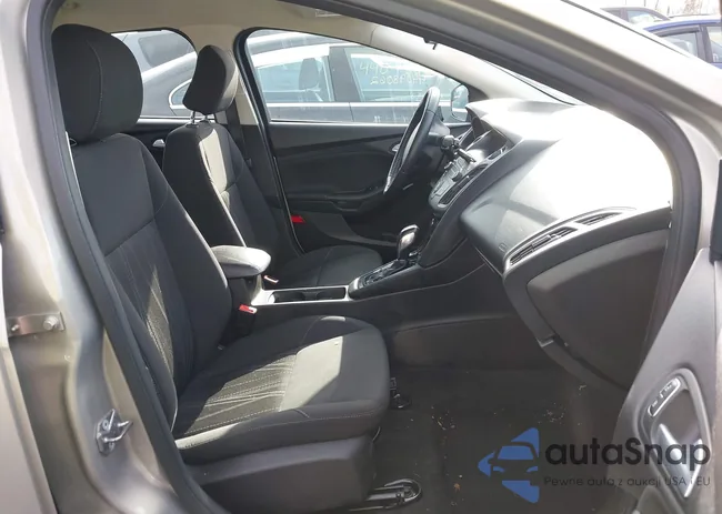 1FADP3K26GL394373: 44111803