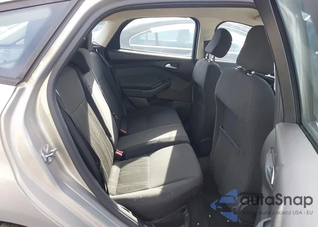 1FADP3K26GL394373: 44111803