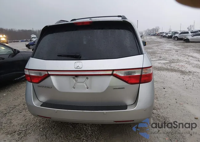 5FNRL5H96CB021553: 44111825