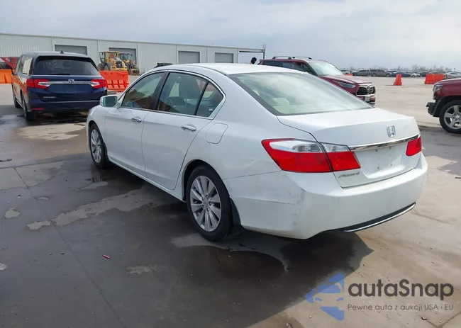 1HGCR2F79FA048202: 44111841