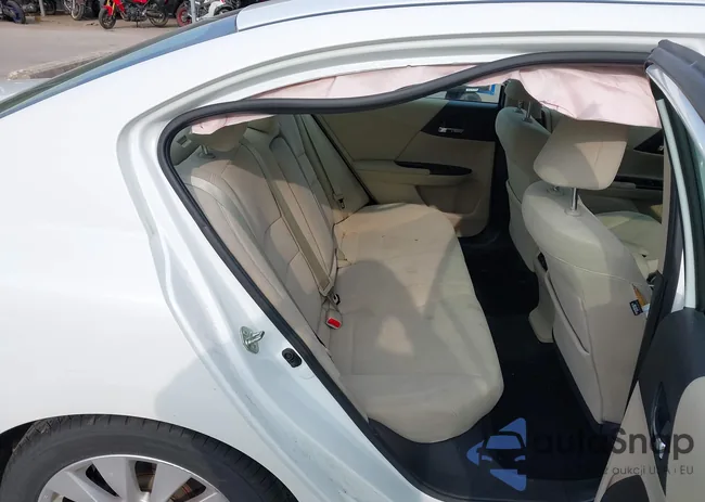 1HGCR2F79FA048202: 44111841