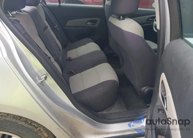 1G1PA5SH3D7326103: 44111845