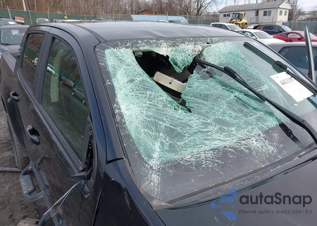 1GCGTCEN1K1144536: 44111878