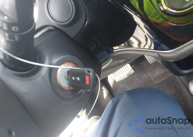 JA4AZ3A33KZ003133: 44111898