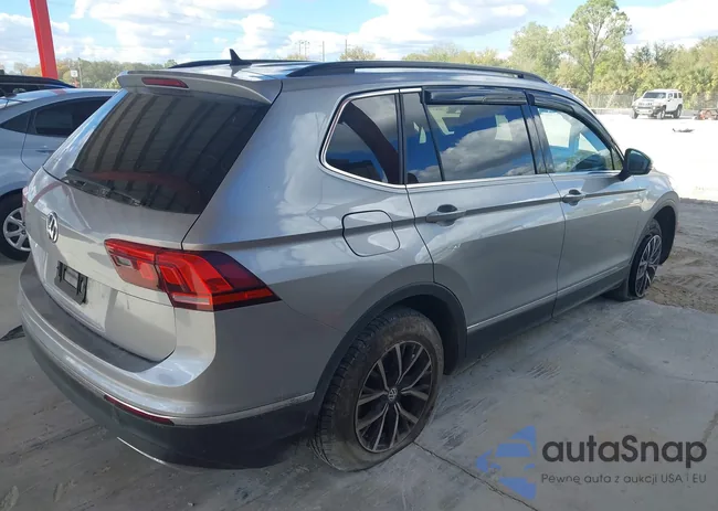 3VV3B7AX8MM067946: 44111962